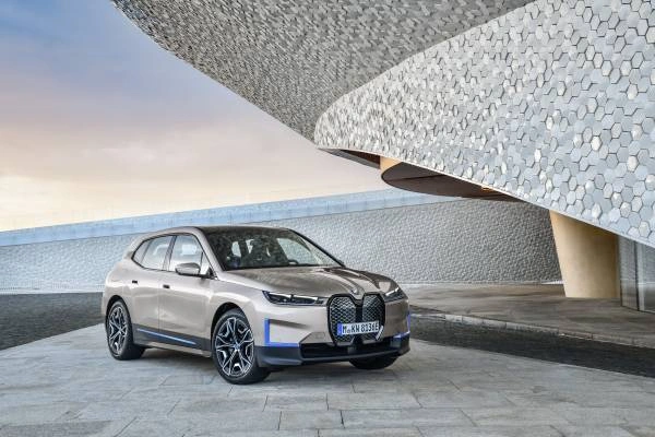 Luxury Redefined: Unveiling the Sophisticated 2024 BMW Models